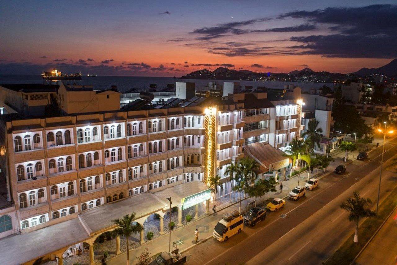 Hotel Fiesta Mexicana Manzanillo Eksteriør bilde