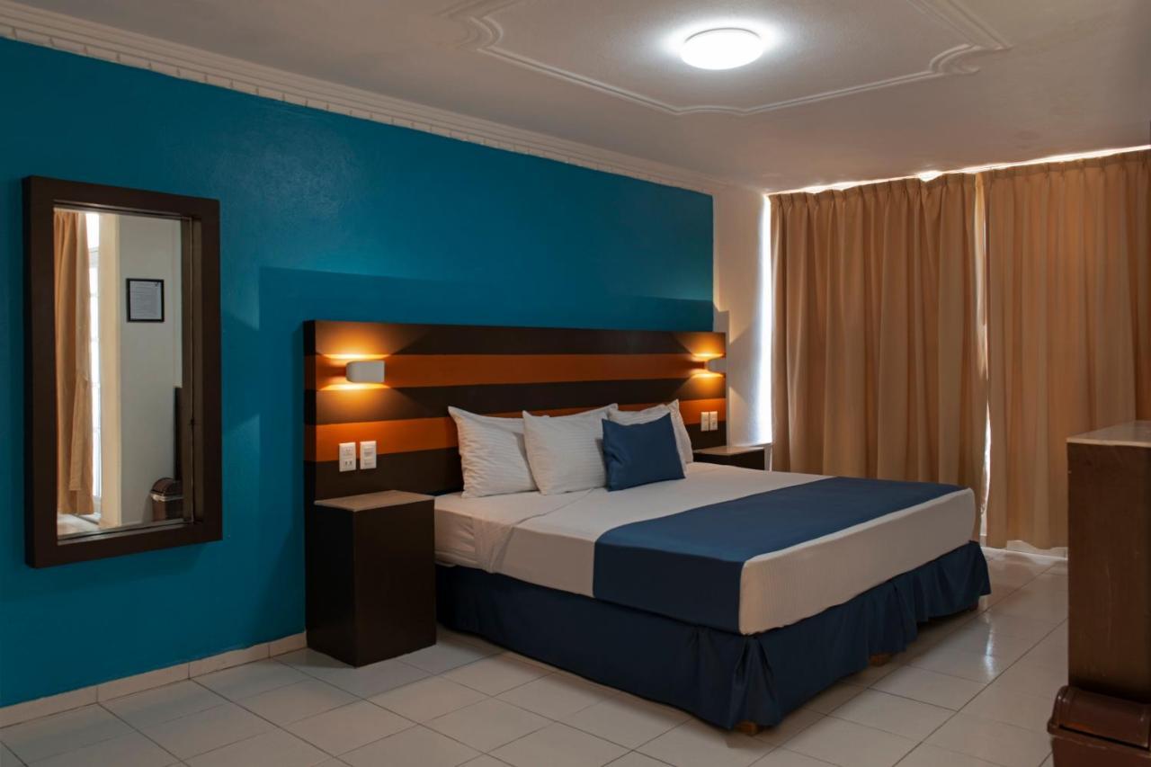 Hotel Fiesta Mexicana Manzanillo Eksteriør bilde