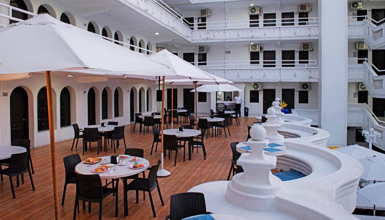 Hotel Fiesta Mexicana Manzanillo Eksteriør bilde